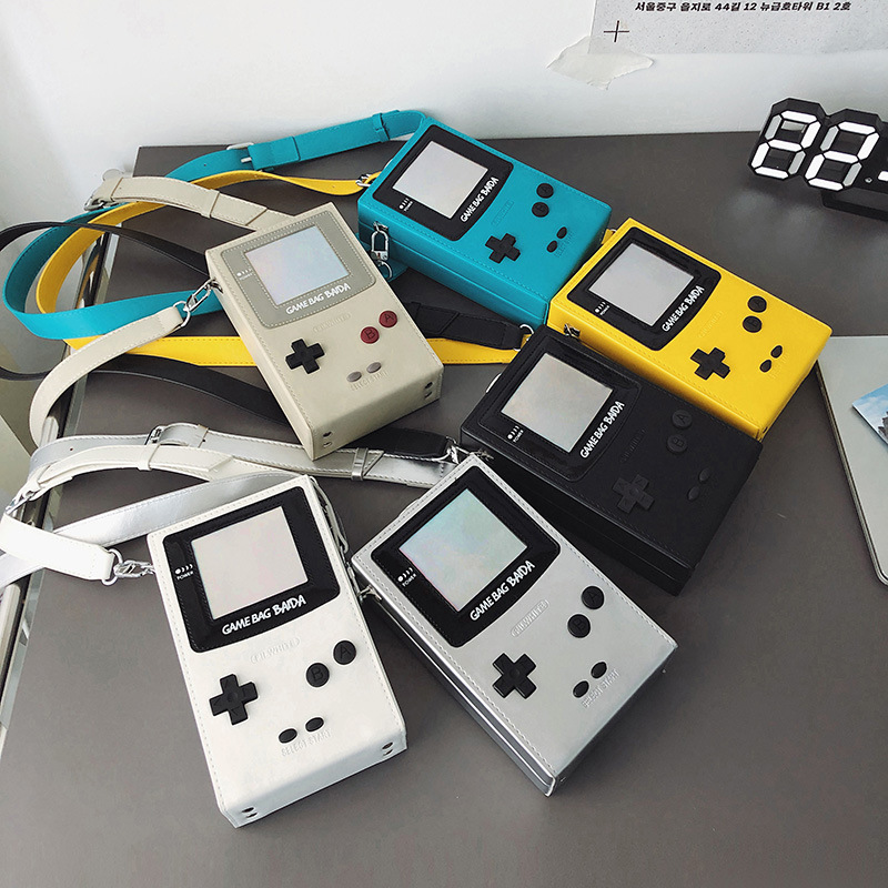 Unique Creative Game Console S - огляд і ціна Retro Gaming Phone